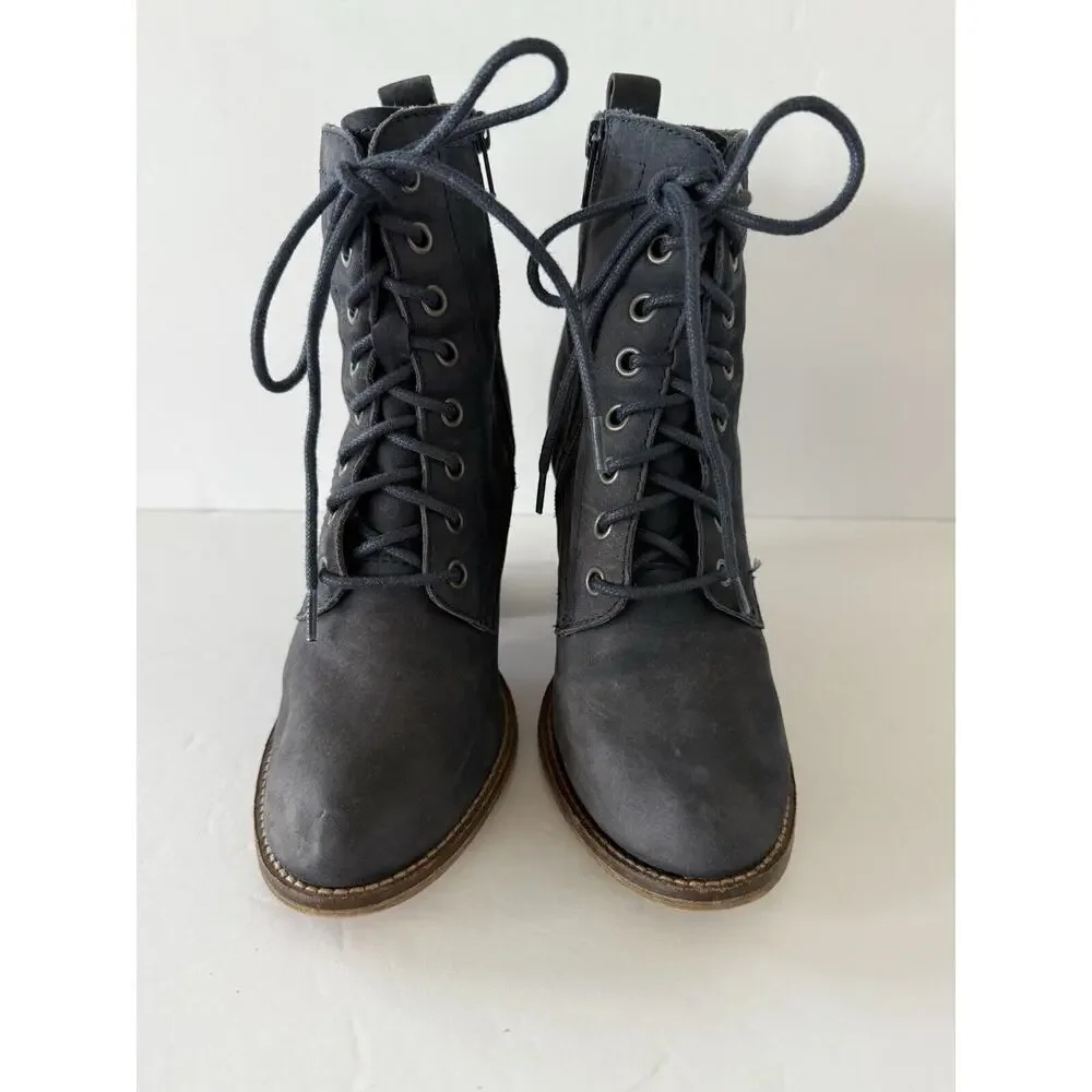 Steve Madden Lace Up Blue Suede Ankle Boots Size 6 - Granny Romantic Cottagecore